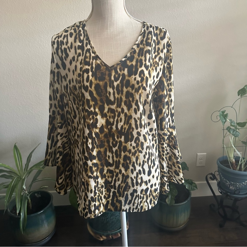 Counterparts || leopard bell sleeve blouse